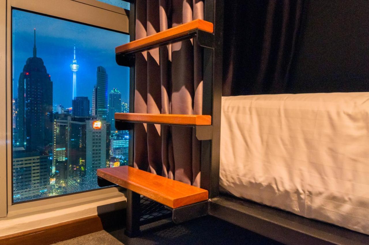 Hôtel Tuxedo Kl No.1 Rooftop Pool W Skyscraper Views à Kuala Lumpur Extérieur photo